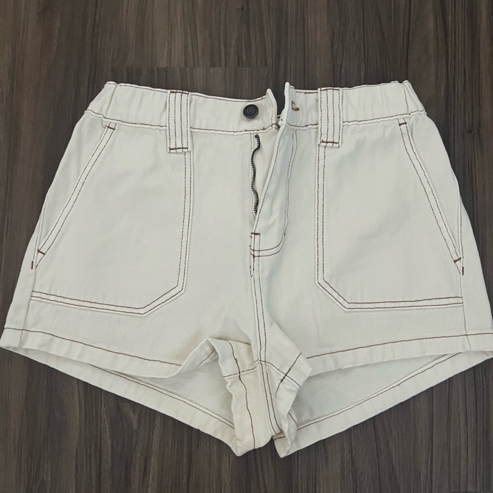 Pacsun white jean shorts size small